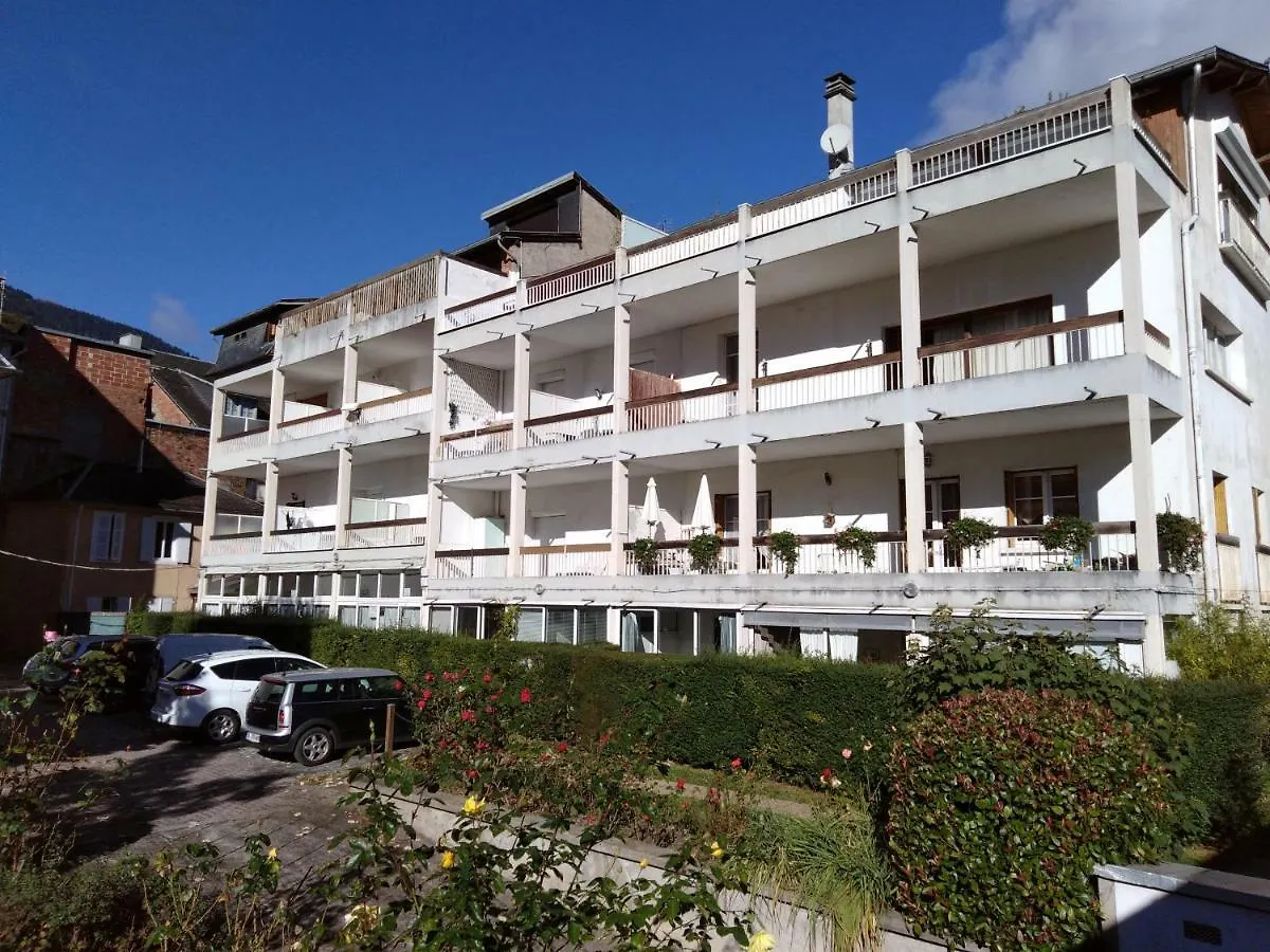 Apartman Le Pardeilhan Appt Chaleureux, Lumineux Avec Terrasse Et Parking En Coeur De Ville Bagnères-de-Luchon